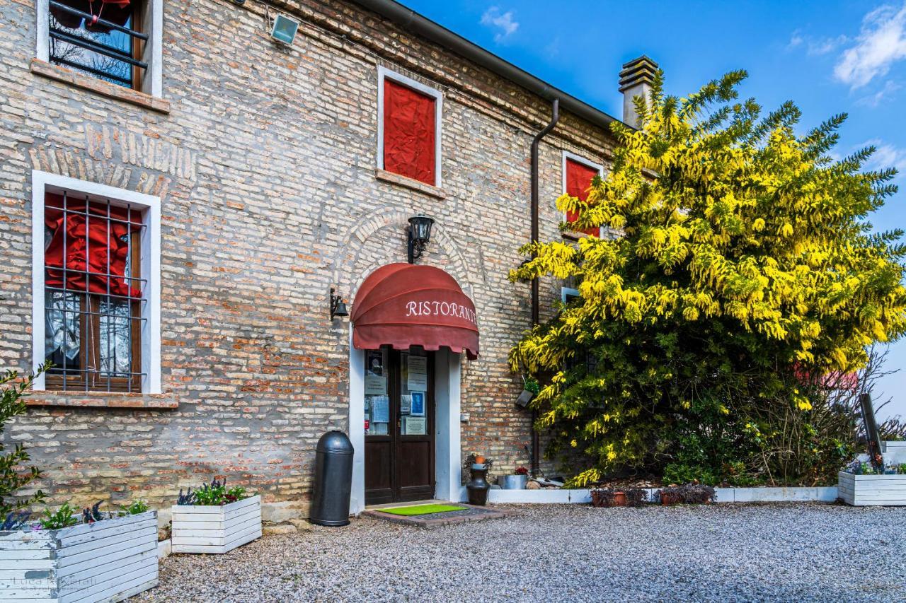 La Locanda Degli Artisti Medelana エクステリア 写真