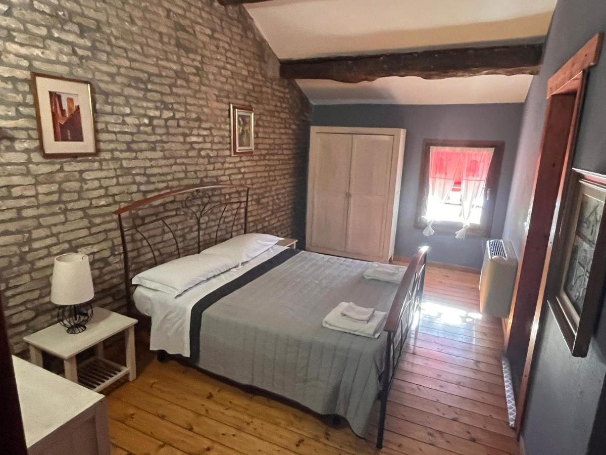 La Locanda Degli Artisti Medelana エクステリア 写真